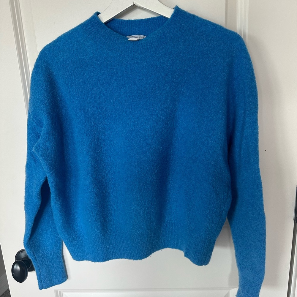 Cashmere sweater